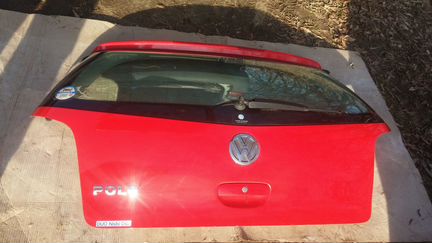 Volkswagen Polo 4 2002-2009 год крышка багажника