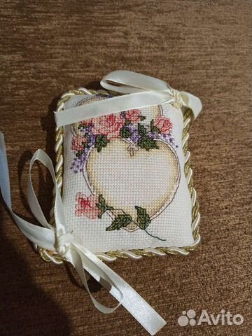 Подушечка для обручальных колец