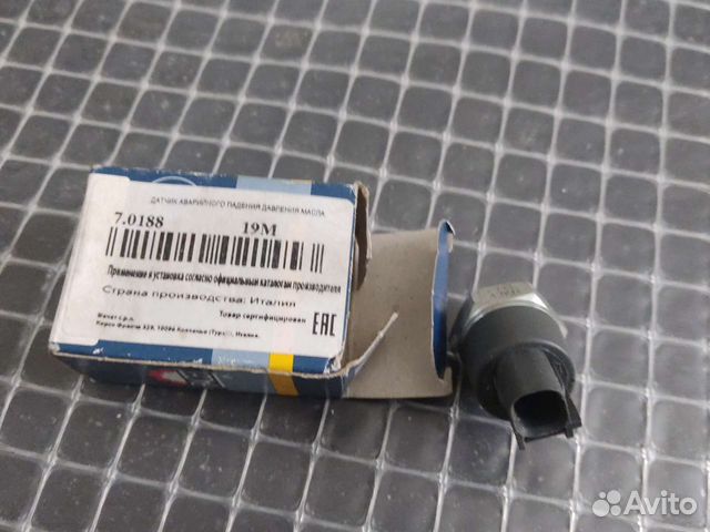 Датчик давления масла 1 bar Nissan Infinite