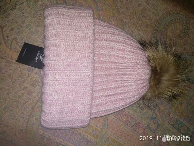 Шапка новая жен. вязаная