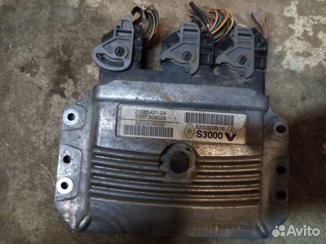 Блок управления двигателем Рено Меган 2/2007 год