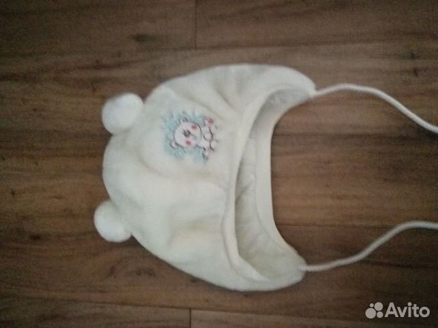 Зимняя меховая шапка на новорожденного