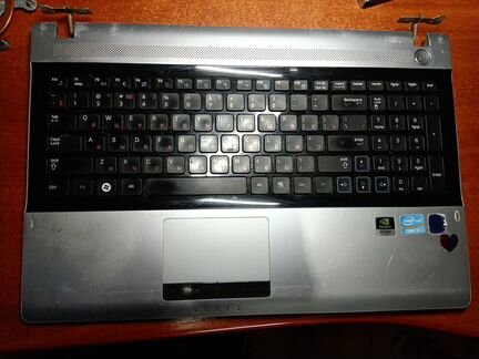 Корпус ноутбука samsung np-rv520