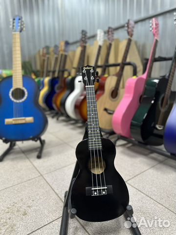 Акустическая / Классическая гитара / Укулеле