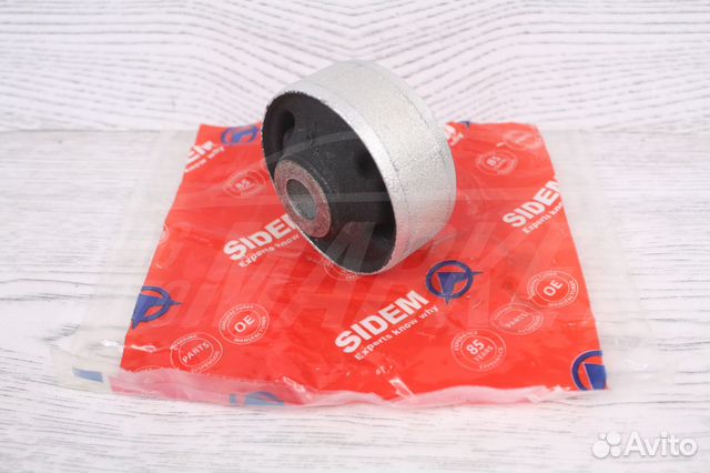 Задний сайлентблок рычага Volkswagen Golf 4