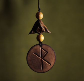 Оберег, талисман для удачной дороги в автомобиль