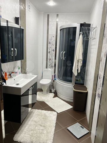 4-к. квартира, 215 м², 9/10 эт.