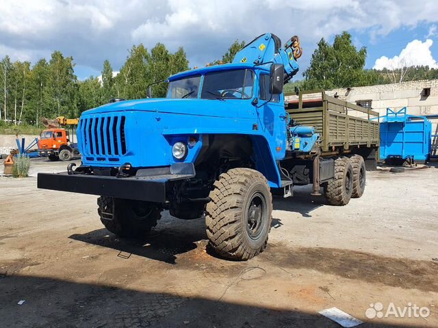 Урал 4320-1951-72 с КМУ, 2001