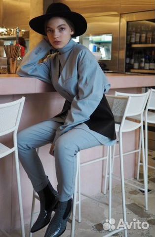 Голубой костюм Черешня