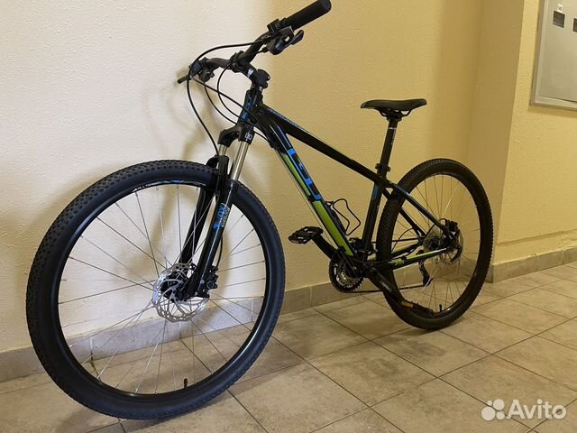 Горный велосипед GT avalanche sport 27,5