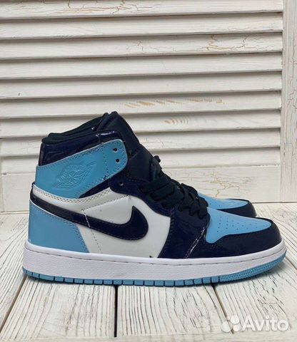 Кроссовки Nike Air Jordan 1 retro high blue white
