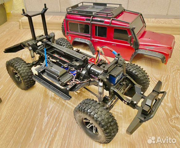 Traxxas Trx-4 Defender 4x4 TRA82056-4-R