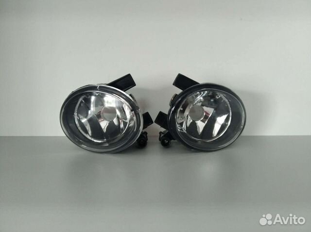 Фара противотуманная VW Tiguan / Golf 6 / Jetta