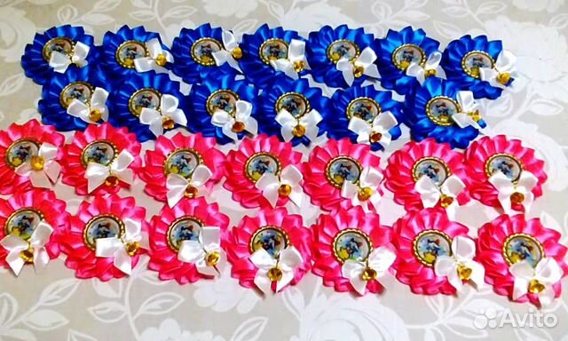 Броши на школьные выпускные