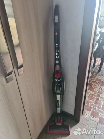 Пылесос вертикальный беспроводной Hoover