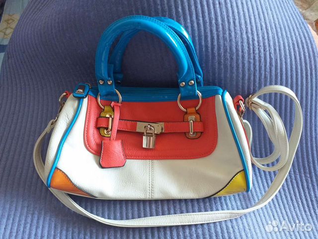 Сумочка. Яркая, позитивная. Стильная