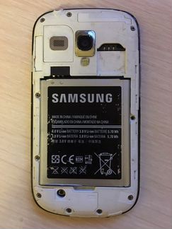 Телефон Samsung GT-i8910