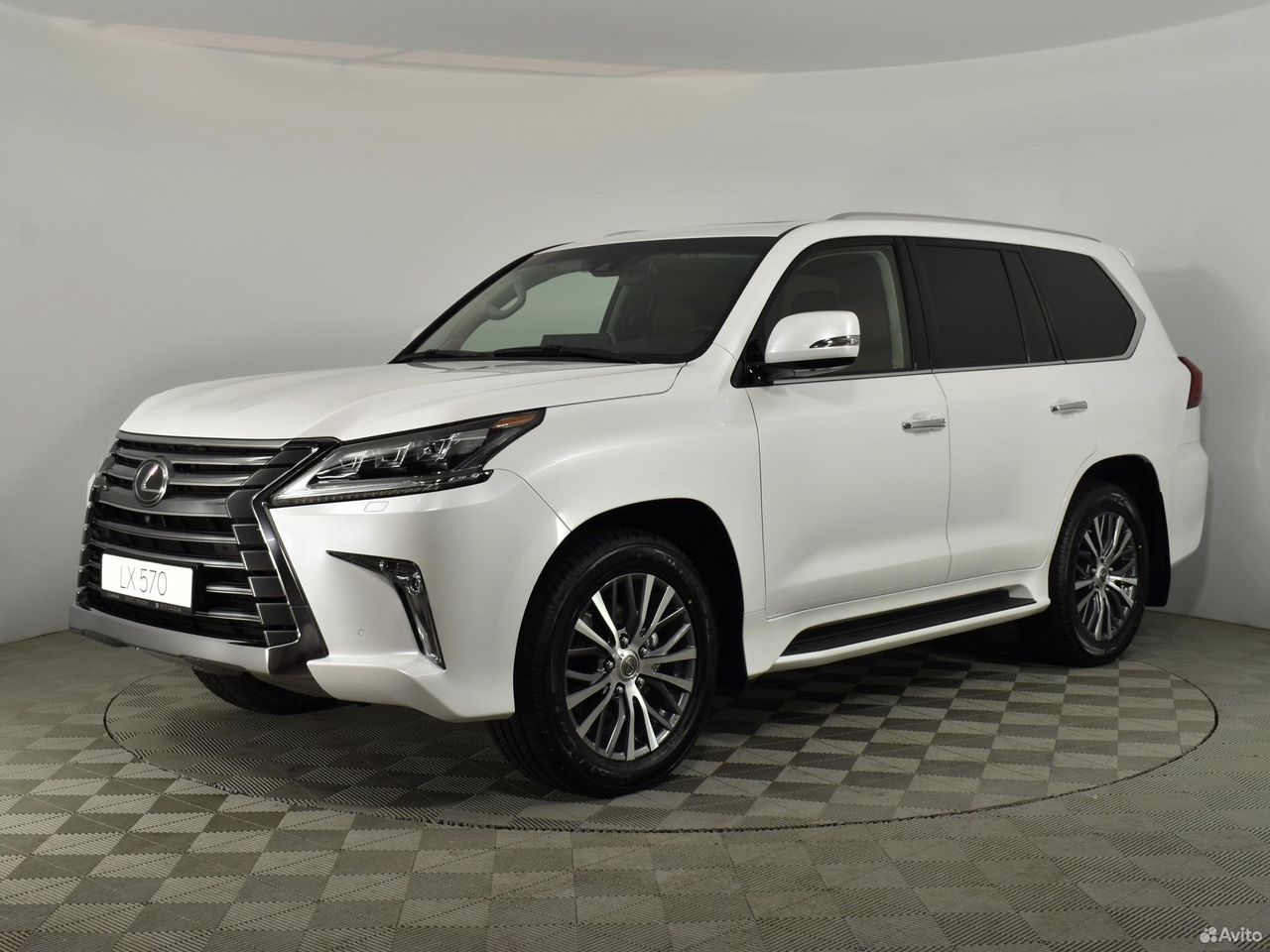 Lexus LX 450d III