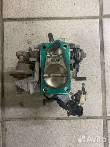 Дроссельная заслонка audi 100 45 2,3 AAR