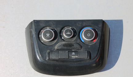 Блок управления климатом Лада Калина 2