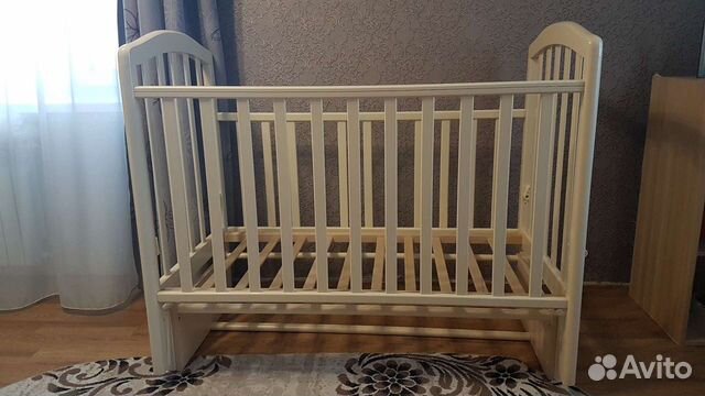 Детская кроватка+ортопед.матрас(с маятником)