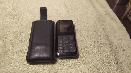 Nokia 105 Dual SIM (версия 2015 г.)