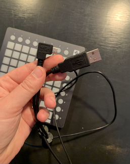 Midi-контроллер Launchpad Mini