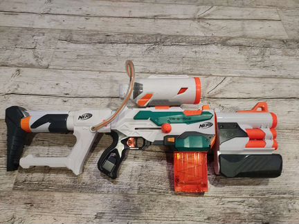 Бластер нёрф tri-strike