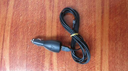 Зарядка автомобильная mini-USB
