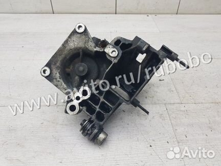 Кронштейн гур Audi Allroad C5 AKE 2002