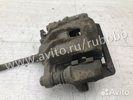 Суппорт задний левый Hyundai Sonata EF 5 G4JS 2004