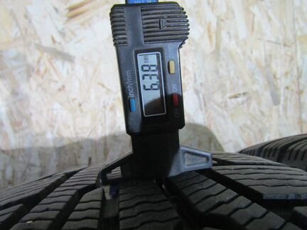 Зимние шины бу nokian hakkapeliitta R sport utili