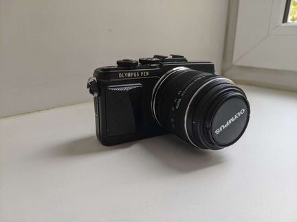Olympus PEN E-PL7 kit + доп аккумуляторы