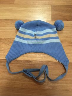 Демисезонная шапка и варежки