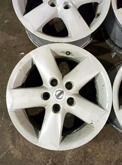 Диски бу оригинал R16 C на Nissan