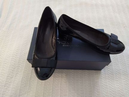 Туфли лаковые, кожа, 36 размер