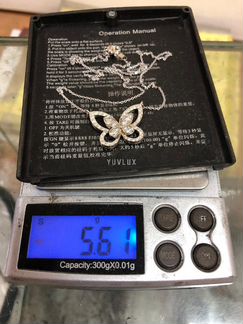 Золотое колье Graff бабочка с бриллиантами 1.01 ct