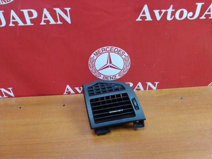 Воздуховод левый Mercedes W221 S221 M273.961 2006