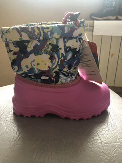 Новые резиновые сапоги