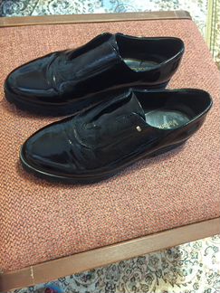 Кожаные ботинки