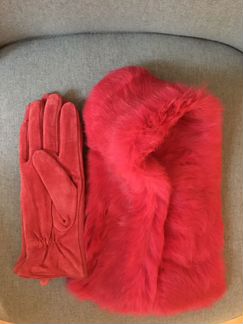 Перчатки и меховой шарф