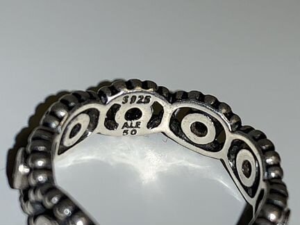 Серебряное кольцо Pandora