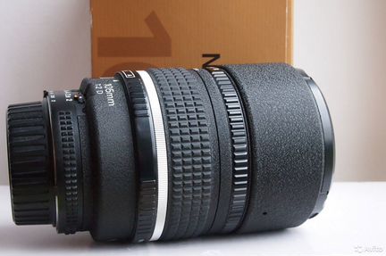 Nikon 105mm f/2D AF DC-Nikkor