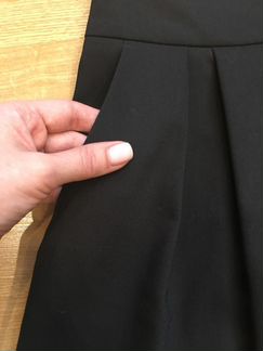 Блузка Karen Millen, юбка Hallhuber 40-42