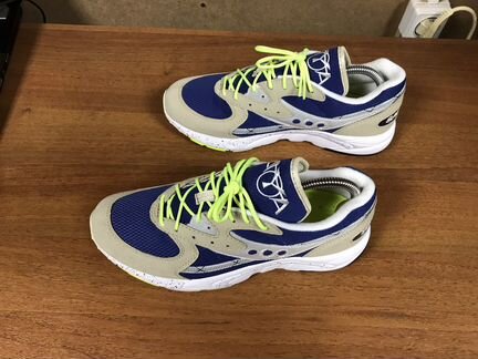 Кроссовки Saucony