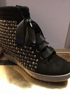 Ботинки (сникеры) 37 размер