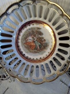 Конфетница Прорезной фарфор. Германия Мадонна