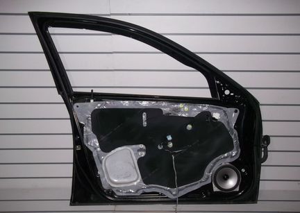 Дверь передняя левая чёрная Honda Accord 7 CL7 CL9