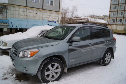 Рейлинги Toyota Rav4