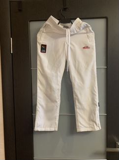Спортивные штаны
